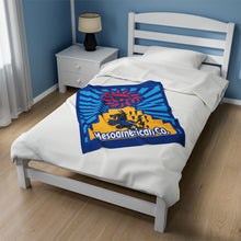 Load image into Gallery viewer, Copy of MESOAMERICAN CO.Velveteen Plush Blanket
